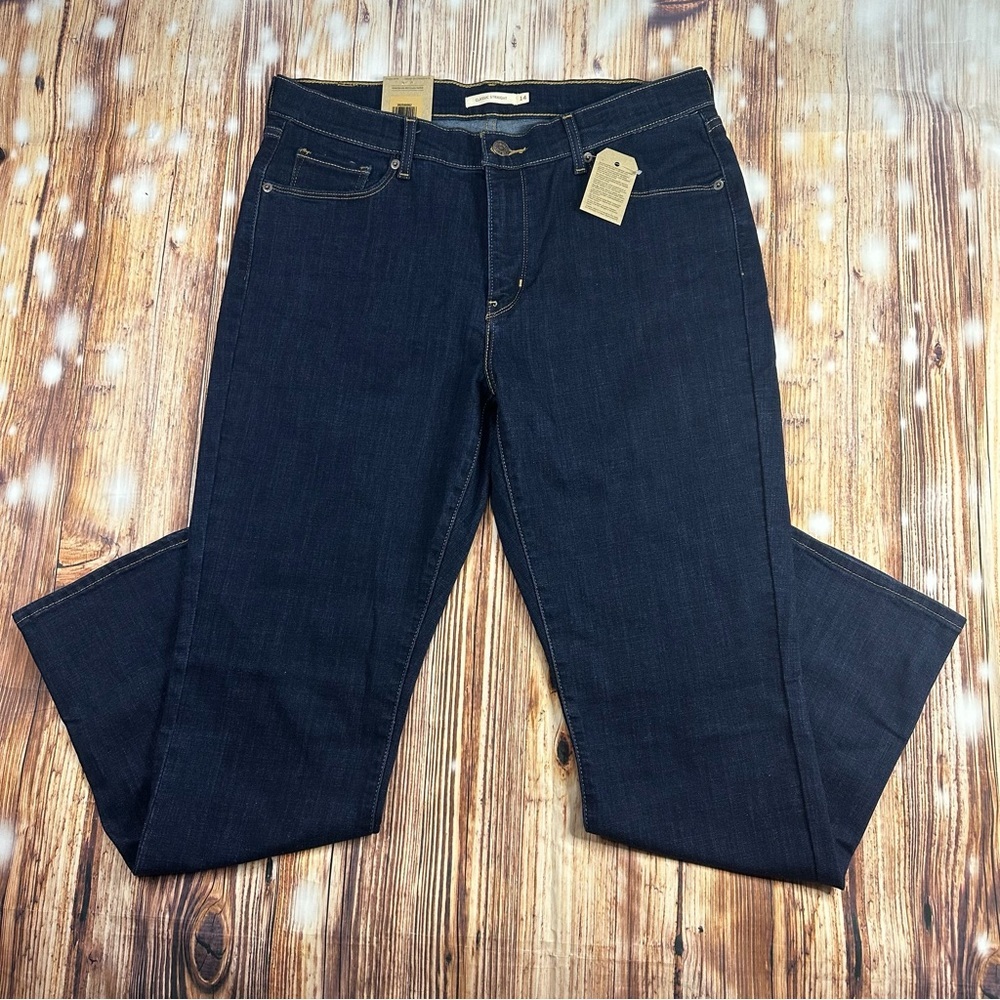 NWT Levis Classic Straight Women’s Mid Rise Jeans Size ( 14) 32x30 - Picture 3 of 16